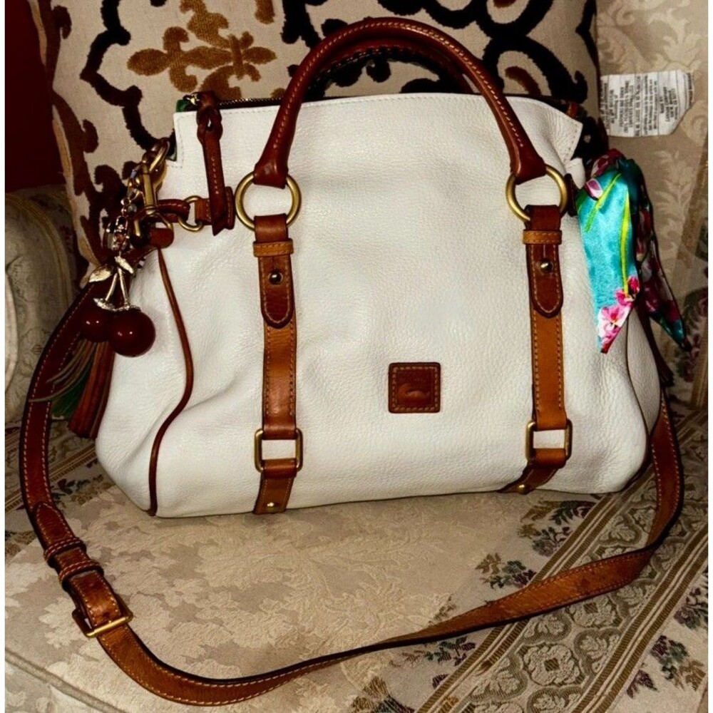 Large 15 inch  FlorentineDooney & Bourke Florentine Satchel Pebbled